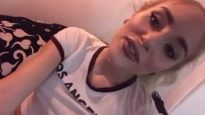 lissapolooza - More skirt booty 😛