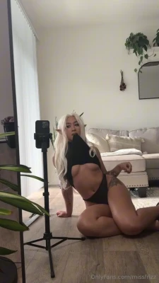 missfrizz - The Archenemies of No Nut November!! 🍈🍈... ROUND 2️⃣ of my