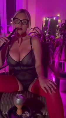 lady_gorbunova - Do you want to see a continuation?  Tip me $15-20 and I'll send it to