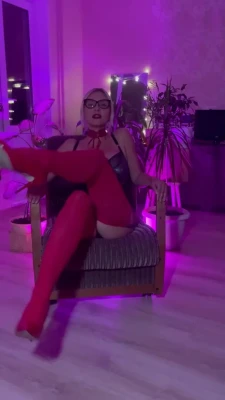 lady_gorbunova - Play nice or play hard?