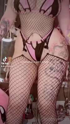 mimsyheart - 極限壓乳運動😈趕快來救希希吧!!!! Extreme breast