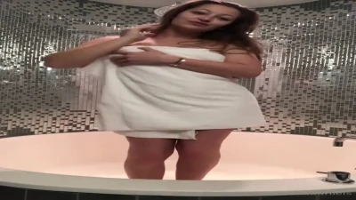 danidaniels - This is for my feet lovers 😘  Let me know if u want to see moar! part 1