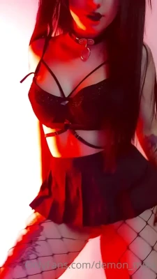 demon_mika - Summer glow ✨