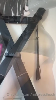 mistresslhushclips - Did you see my new boy/girl halloween latex evil slut video?😱 Take