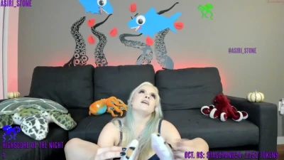 asiri_ocean_free - Come on in, the water's justtt fine 😉