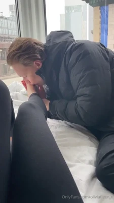 oliviafleur_x - I’d fuck me - would you?