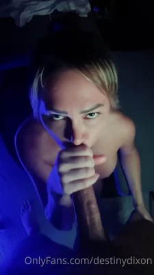 destinydixon - Ieri notte mentre ero a casa da sola mi è venuta voglia di