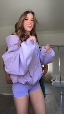 brookemonk - ahh had some fun the other night 😳🙈 hehe i missed using my butt