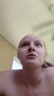 pluckypeaches - giving my body a good wash after being painted blue (1:12) this and