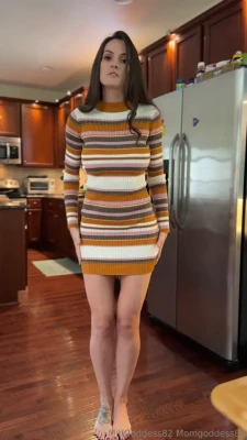 momgoddess82 - You bored 😐….. Me too. DM me so I can make your Hump Day a