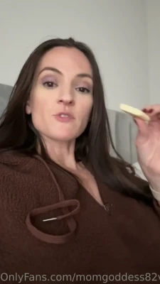 momgoddess82 - Horny Stepsister Gets Fucked! A sexy scene with @redaugust featuring