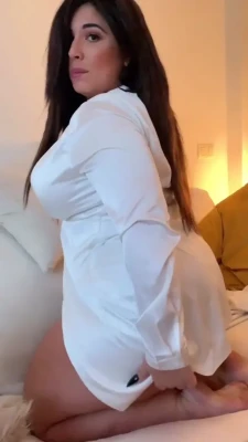 natalialozano - What do you think, are they better on or off? Swipe thru and let me
