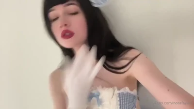 norafawn - i just sent a B/G fingerfuck squirting video to ur messages locked…
