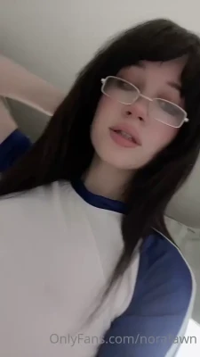 norafawn - From the back 🐶 🥵  Tip me.. show me some love