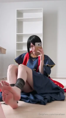 norafawn - ad  hot