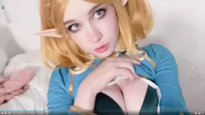 norafawn - Just a quick video of me hoeing around my backyard xD please guys if