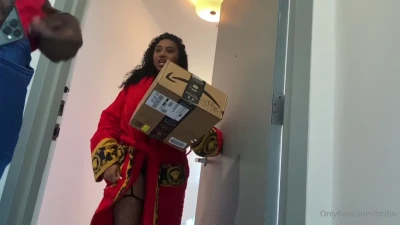 britisholivia - Taylor Swift, getting fucked, and blowjobs...what's not to love <3