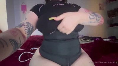 midoribug - NAUGHTY MORNING 🚿 Im sure i would look better ON YOU! 😻