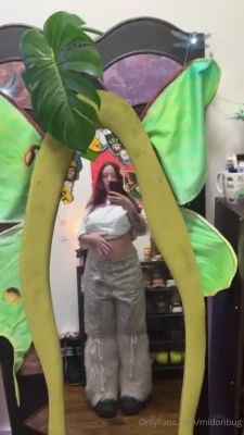 midoribug - 💖Comment or DM me if you’re going to be watching my live show