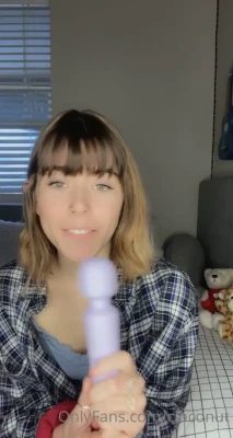cloconut - Finger Masturbation in a Leotard