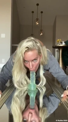 yvonne_bar - Guten Morgen! Habt ihr gut geschlafen?  Check deine Nachrichten, dort