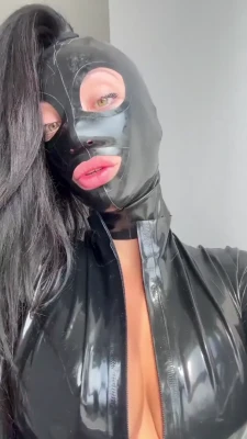 prettyinpinkxoxofficial - my first ever sextape 💦 should i do one from first person POV?