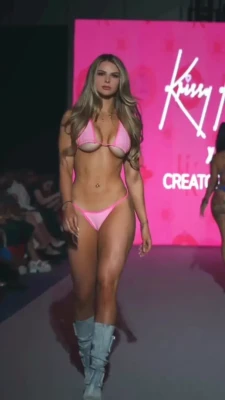 savaschultz - Hola regalame un like  suscribete a mi cuenta no te arrepentirás
