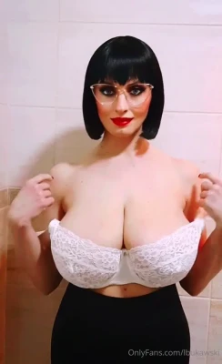 lbukawski - Cutting a bit of the B cam of my editing for you guys! Will post it