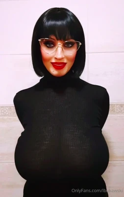 lbukawski - super steamy hot sexy shower fuck in your dms