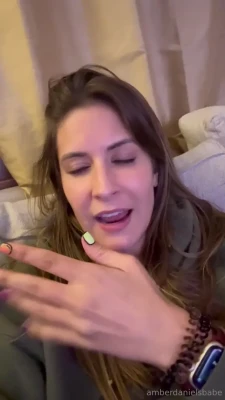 amberdanielsbabe - keeping up the “sit in shower get a travel boner” tradition i