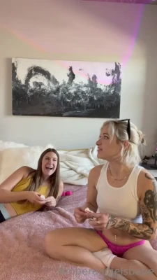 amberdanielsbabe - Fucking machine demon madness.. I almost lost my mind