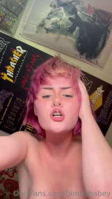 bimbobabey - Pedicure Reveal with CUM all over my feet ☺️ I have a