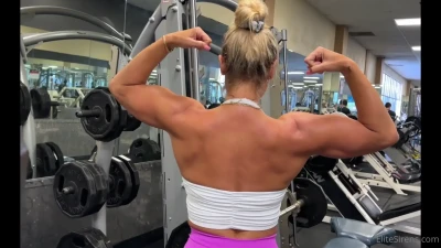 alliseasydney - Hehe this is fun xx   My pms are open for dick rates and other videos