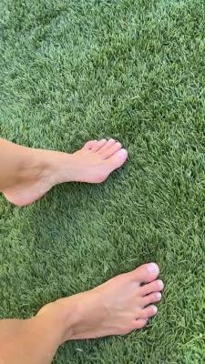 alliseasydney - Do you want to see me pull my thong into my pussy?👉👈💖