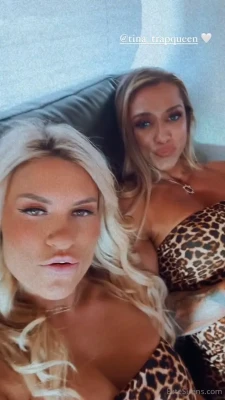 alliseasydney - Top of the morning tittys 👅