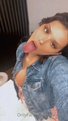 nessielife - Ready for some hair pulling and doggystyle hard fuck in the bathtub