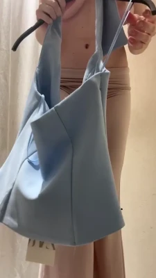 maralinren - pretty lil pussy in the sunlight ✨
