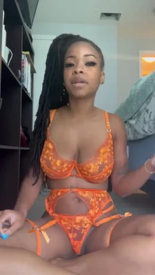 zuribellarose - Crazy how fast the year goes by...It’s already almost 2023!