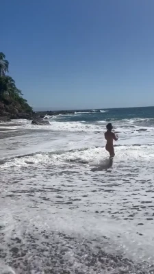 fairyjulia - Quelqu’un pour venir se joindre à moi dans le lit ?💋🔥