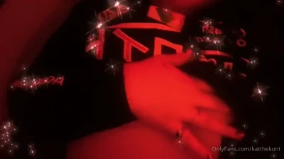 katthekunt - I know what you're thinking about!