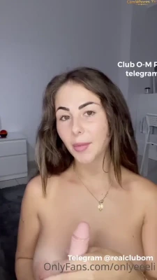 onlyeeeli - Purchase my premium Snapchat (usually $100) for half off, and