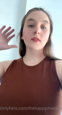 thehappychemical - I love anal squat riding 😋💗