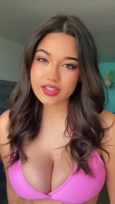 sofiiiiagomez - which one do you choose