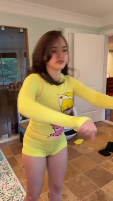 sofiiiiagomez - your not so innocent B*tch 😈