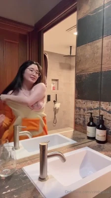 cindytea4 - Can y’all go watch my sckool girl video so I can pay my bills