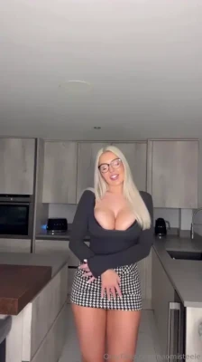 naomisteele