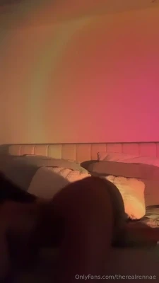 therealrennae - NEEDED DICK INSIDE OF ME 🐱 💦 He fucked me so good my legs were