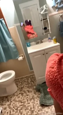 lexinwonderland90 - ME & MY BITCH @ninakayy ARE BOTH 🍕 SLUTS 🤗 CUM WATCH ALL