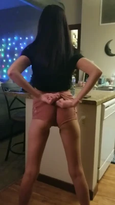 lexinwonderland90 - I just came back from the gym and I couldn't even shower I ate my ass