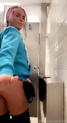 lexinwonderland90 - For my birthday I want all my holes filled 💘
